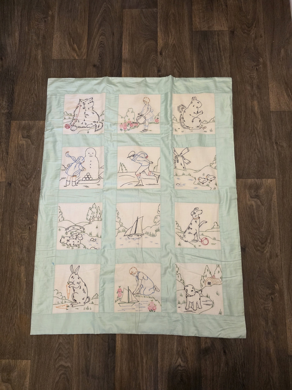 Hand-Embroidered Baby Quilt Blanket - Seafoam Green Vintage